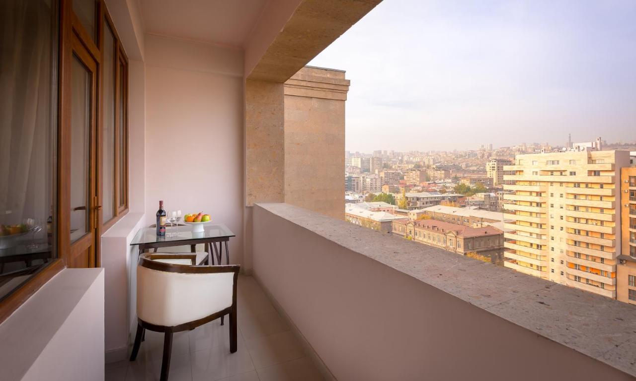 14 Floor Hotel Jerevan Eksteriør bilde